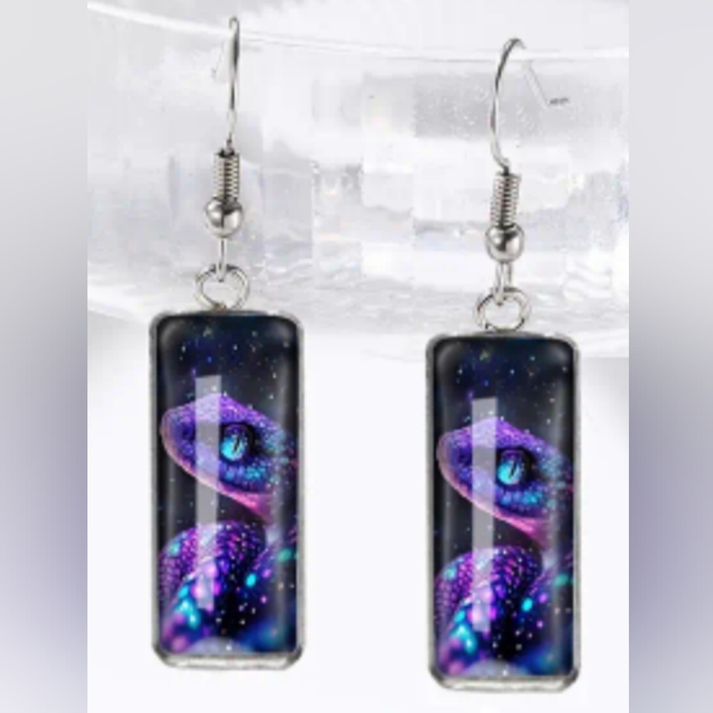 Whimsigoth Gift‎ earrings Purple Blue Black Lizard dragon Crystal Glass